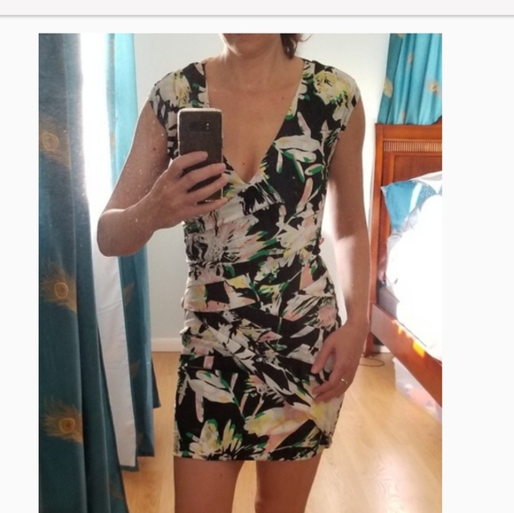 Marciano Dresses & Skirts - Marciano/Guess dress